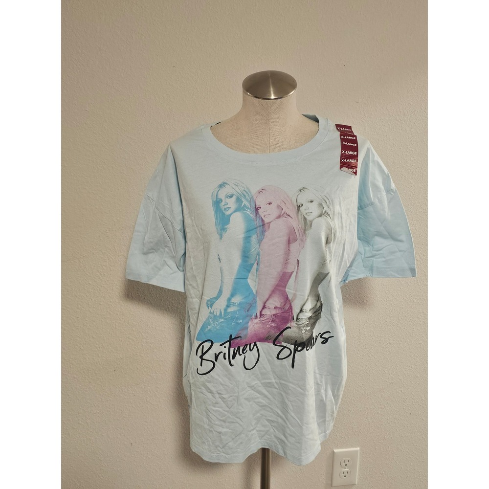 Britney Spearsβ Graphic T-Shirt XL Light Blue Short Sleeve New With Tags